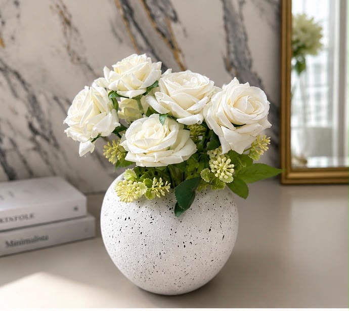 Luxury Blue and white Rose Artificial Flower Arrangement with Ceramic Vase